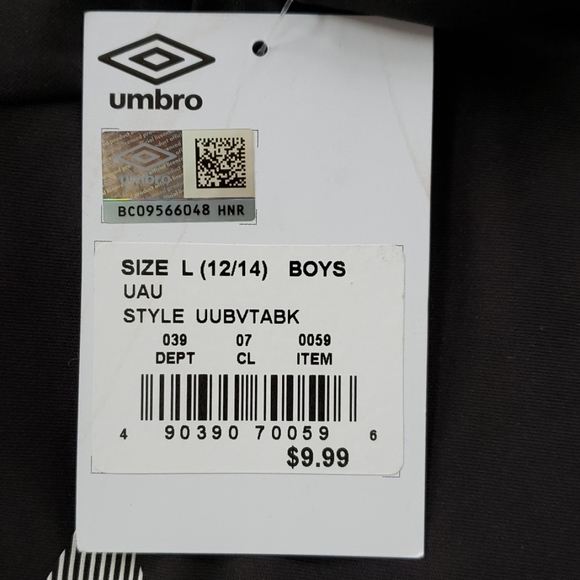 NWT UMBRO BLK SZ LG (12/14) BOYS SHORT SLEEVE T - Picture 2 of 5